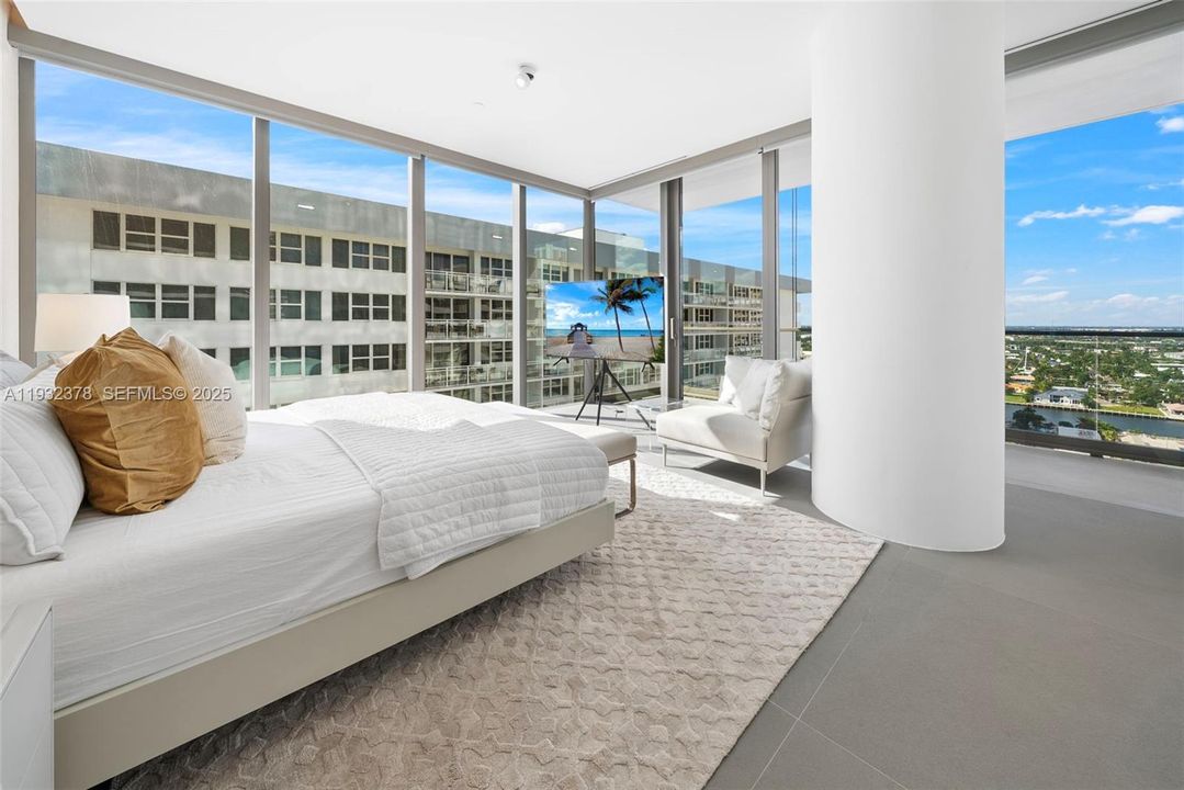 На продажу: $3,500,000 (3 спален, 3 ванн, 2913 Квадратных фут)