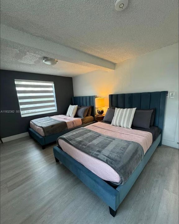 Active With Contract: $650,000 (4 beds, 2 baths, 1383 Square Feet)