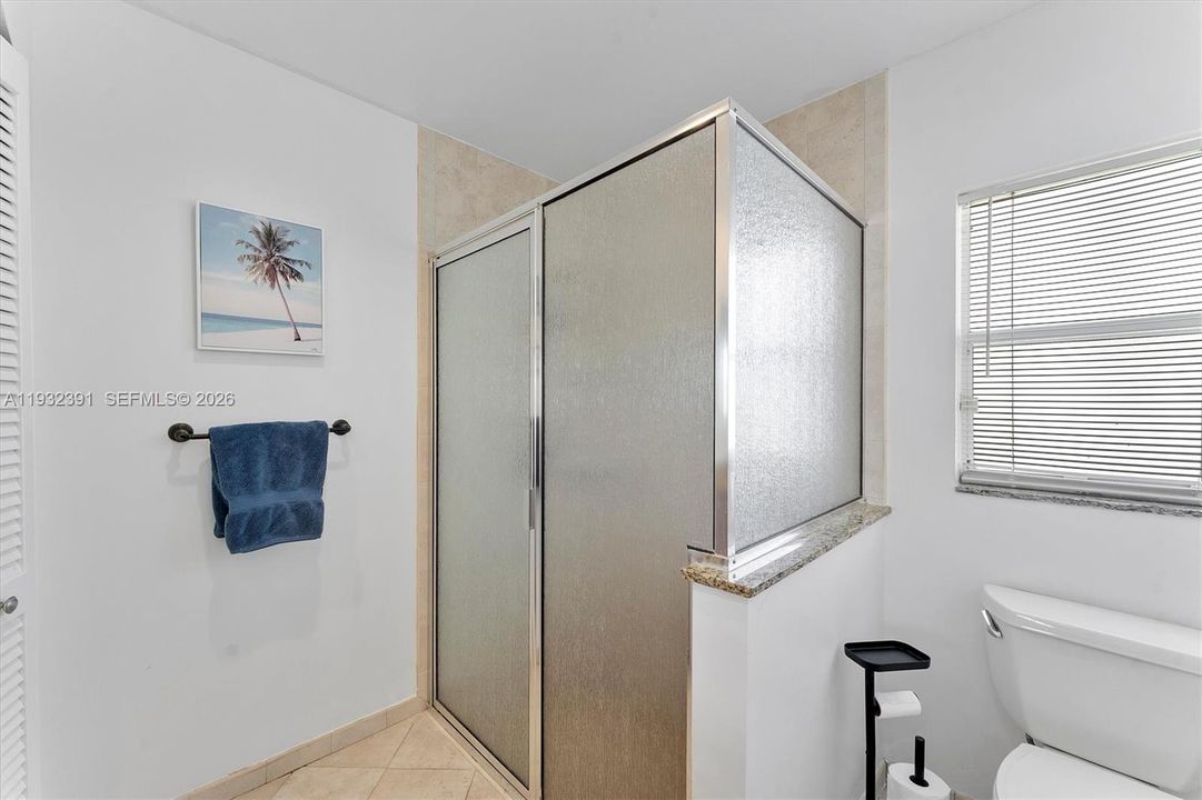 На продажу: $625,000 (3 спален, 2 ванн, 1659 Квадратных фут)