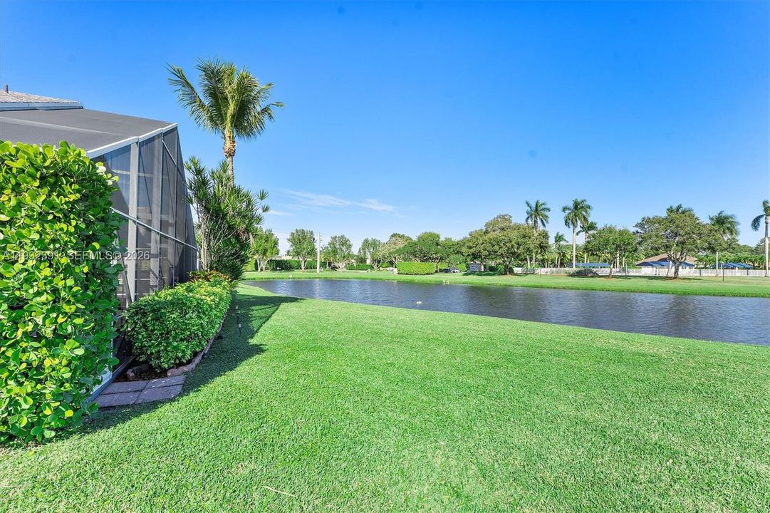 На продажу: $625,000 (3 спален, 2 ванн, 1659 Квадратных фут)