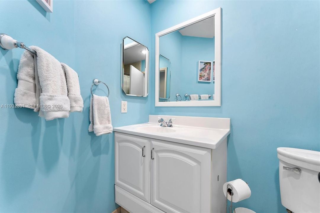 На продажу: $625,000 (3 спален, 2 ванн, 1659 Квадратных фут)