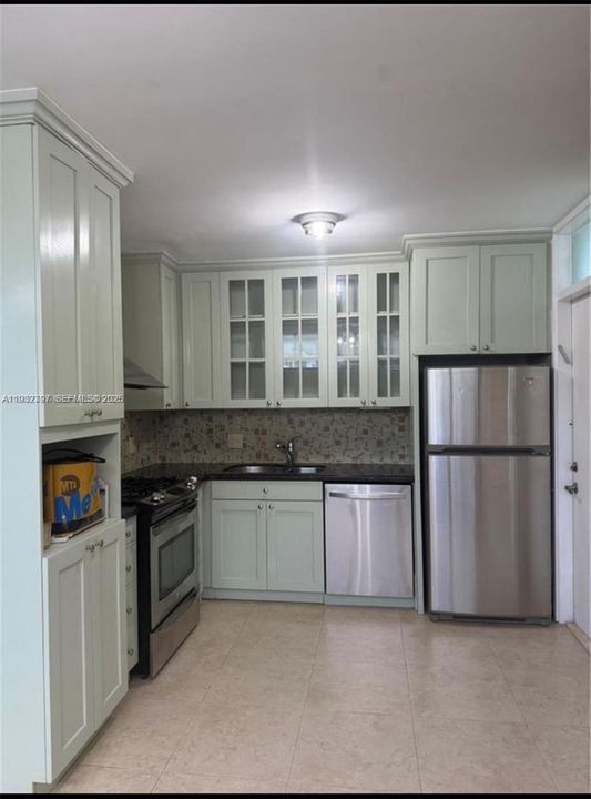 На продажу: $389,000 (1 спален, 1 ванн, 530 Квадратных фут)