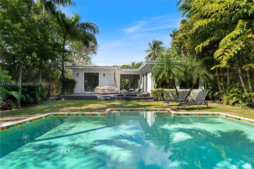 В аренду: $15,000 (3 спален, 3 ванн, 2289 Квадратных фут)