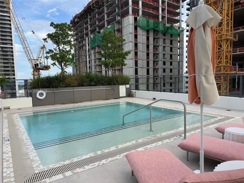 En Renta: $2,200 (0 camas, 1 baños, 350 Pies cuadrados)