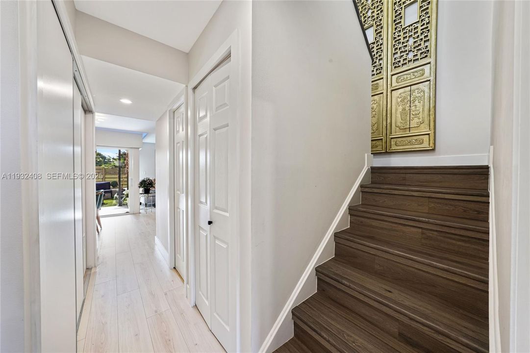 En Renta: $3,650 (3 camas, 2 baños, 1565 Pies cuadrados)