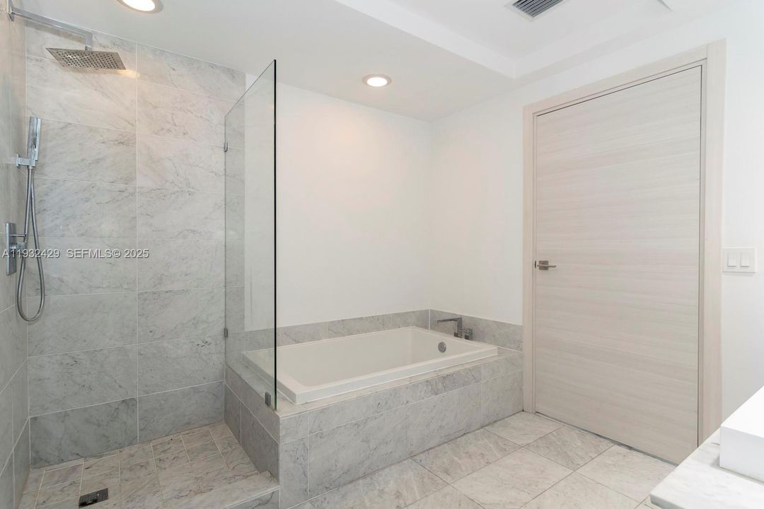 En Renta: $7,600 (3 camas, 3 baños, 1450 Pies cuadrados)