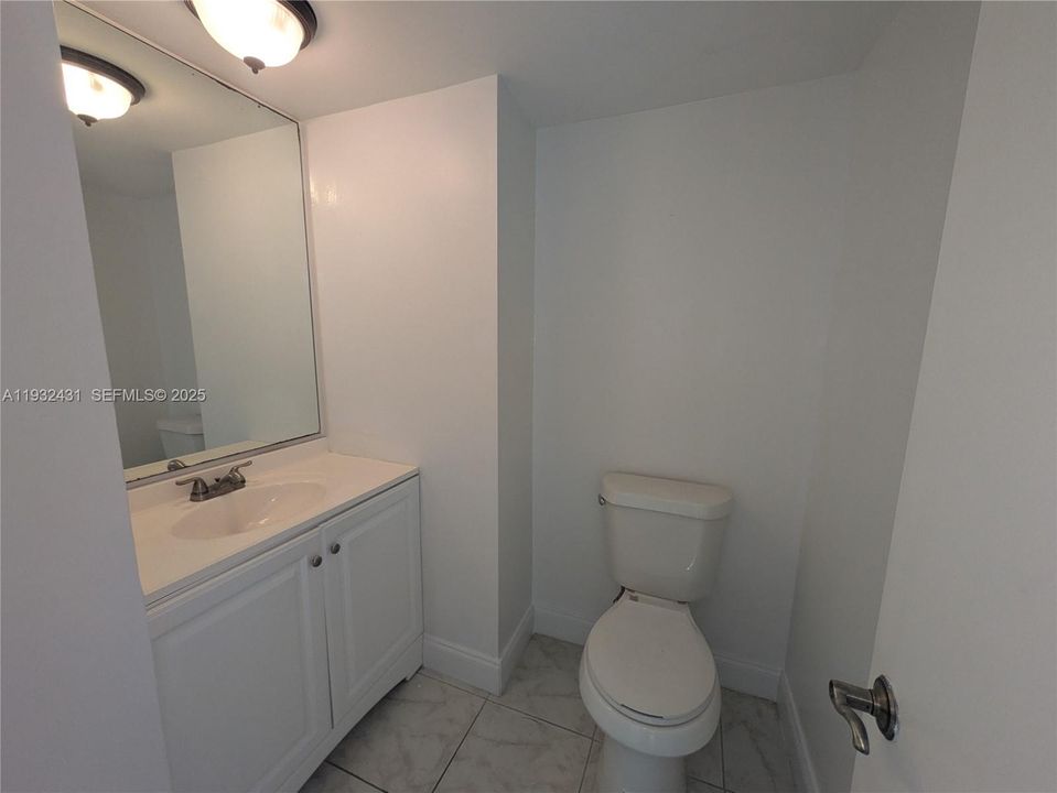 En Venta: $189,000 (1 camas, 1 baños, 887 Pies cuadrados)