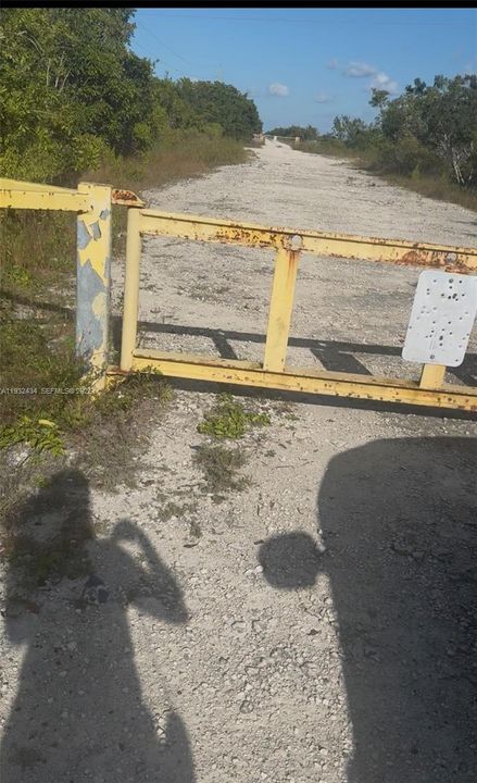 待售: $100,000 (5.00 acres)