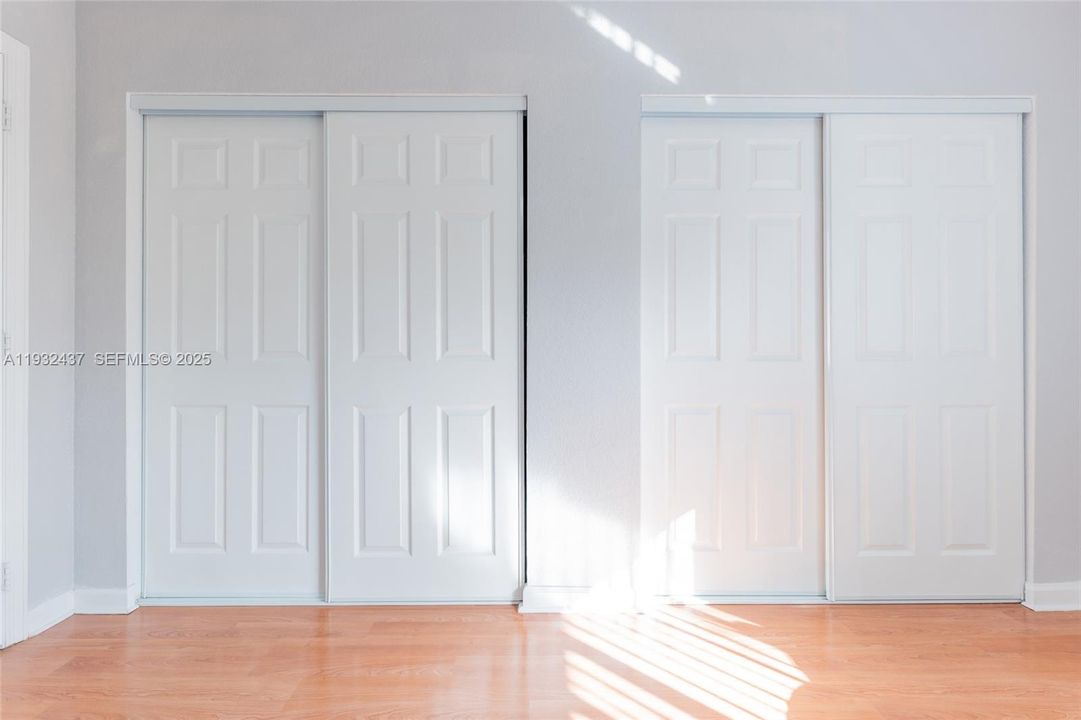 For Sale: $519,999 (3 beds, 2 baths, 1636 Square Feet)