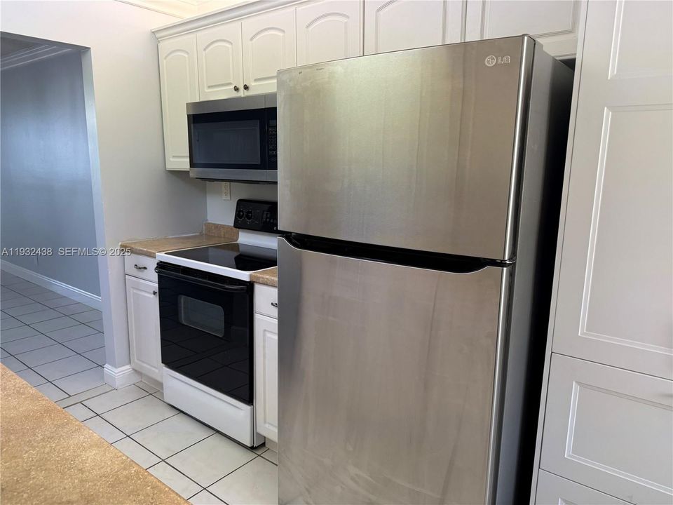 En Renta: $2,800 (3 camas, 2 baños, 1228 Pies cuadrados)