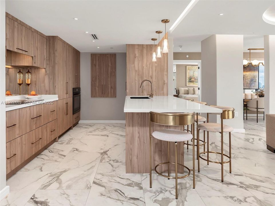 For Sale: $1,995,000 (2 beds, 2 baths, 1440 Square Feet)