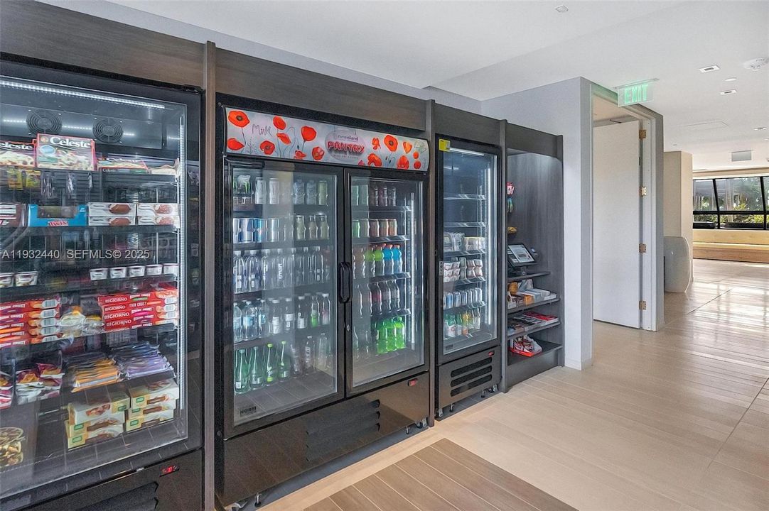 На продажу: $1,995,000 (2 спален, 2 ванн, 1440 Квадратных фут)