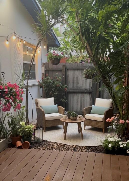 Other side of Backyard Unit 30