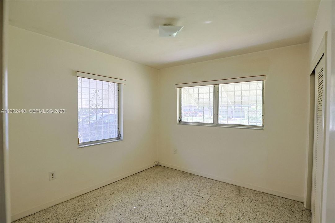 Под контрактом: $1,250,000 (3 спален, 2 ванн, 1480 Квадратных фут)