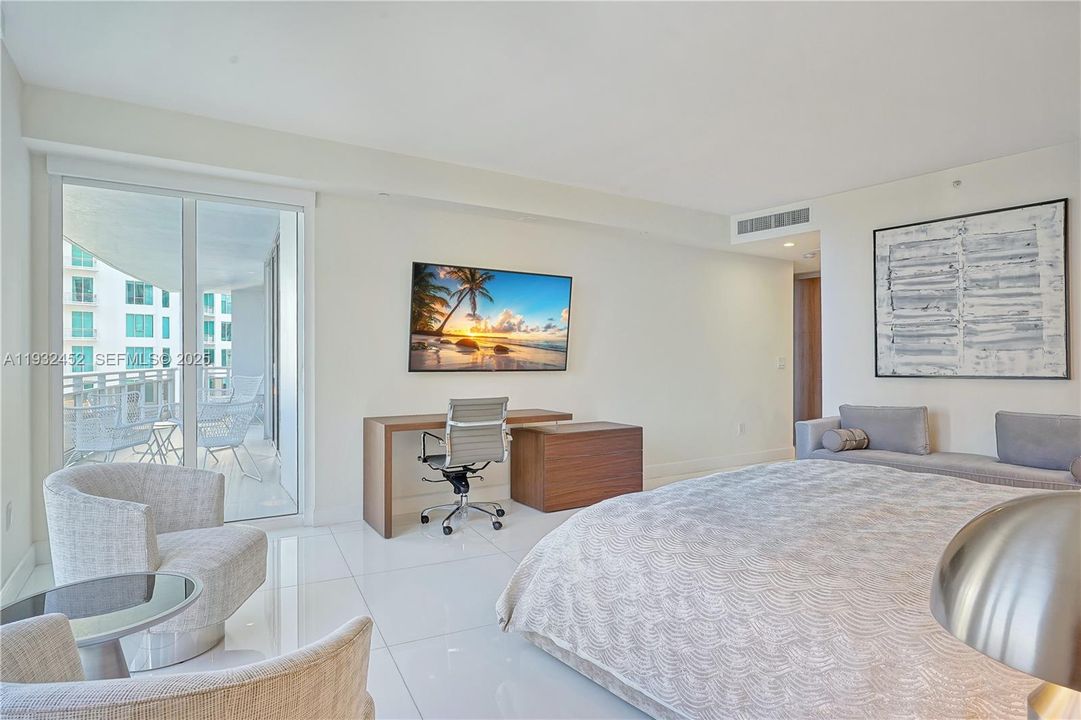 For Rent: $8,500 (2 beds, 2 baths, 1784 Square Feet)