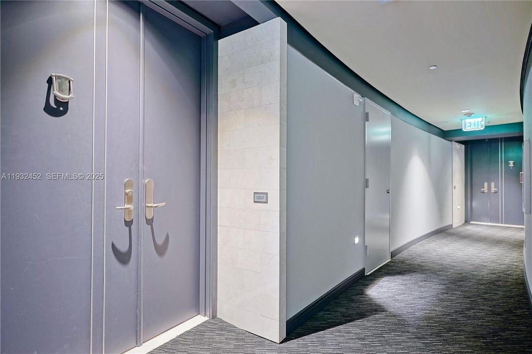 For Rent: $8,500 (2 beds, 2 baths, 1784 Square Feet)