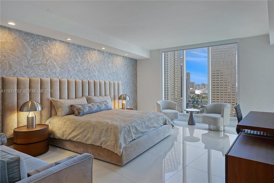 For Rent: $8,500 (2 beds, 2 baths, 1784 Square Feet)