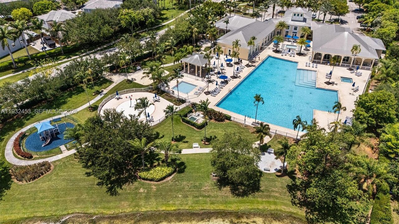 For Sale: $485,000 (4 beds, 2 baths, 1762 Square Feet)