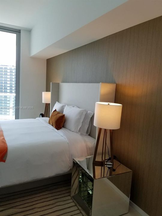 待售: $650,000 (1 贝兹, 1 浴室, 0 平方英尺)