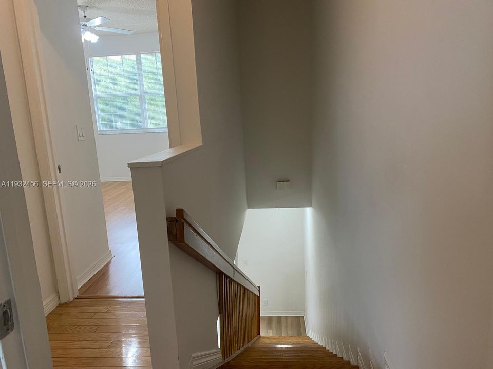 En Venta: $450,000 (2 camas, 2 baños, 1131 Pies cuadrados)