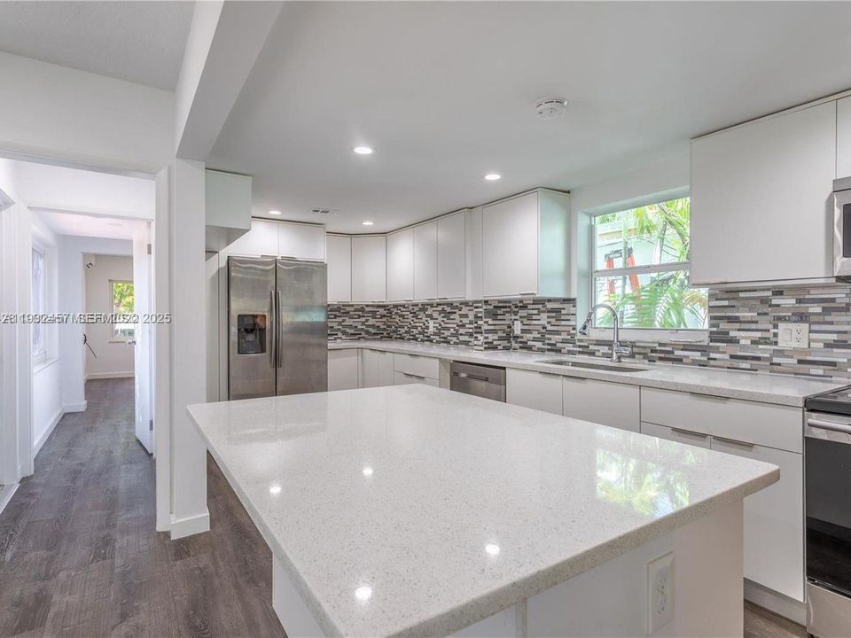 For Rent: $4,500 (3 beds, 2 baths, 1605 Square Feet)