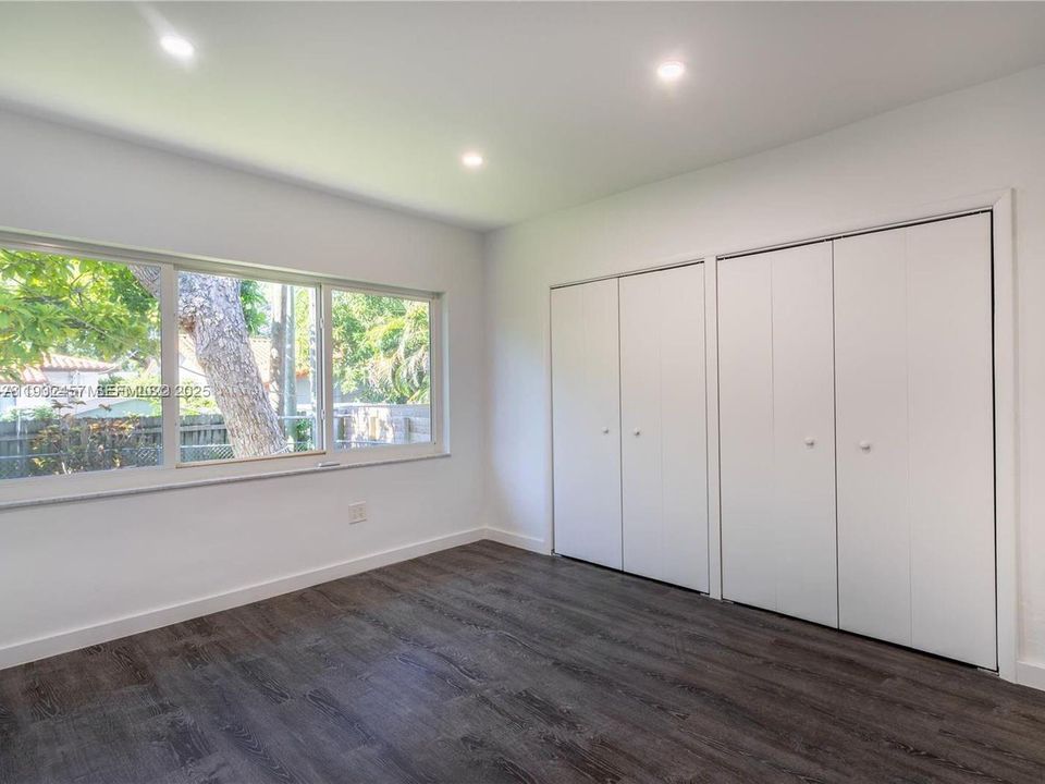 For Rent: $4,500 (3 beds, 2 baths, 1605 Square Feet)