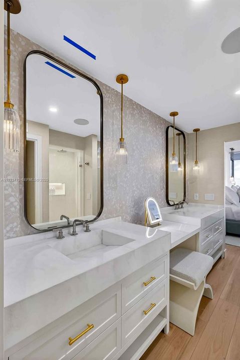 En Renta: $24,500 (4 camas, 4 baños, 2582 Pies cuadrados)