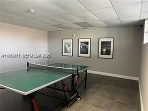 For Sale: $289,999 (2 beds, 2 baths, 1075 Square Feet)