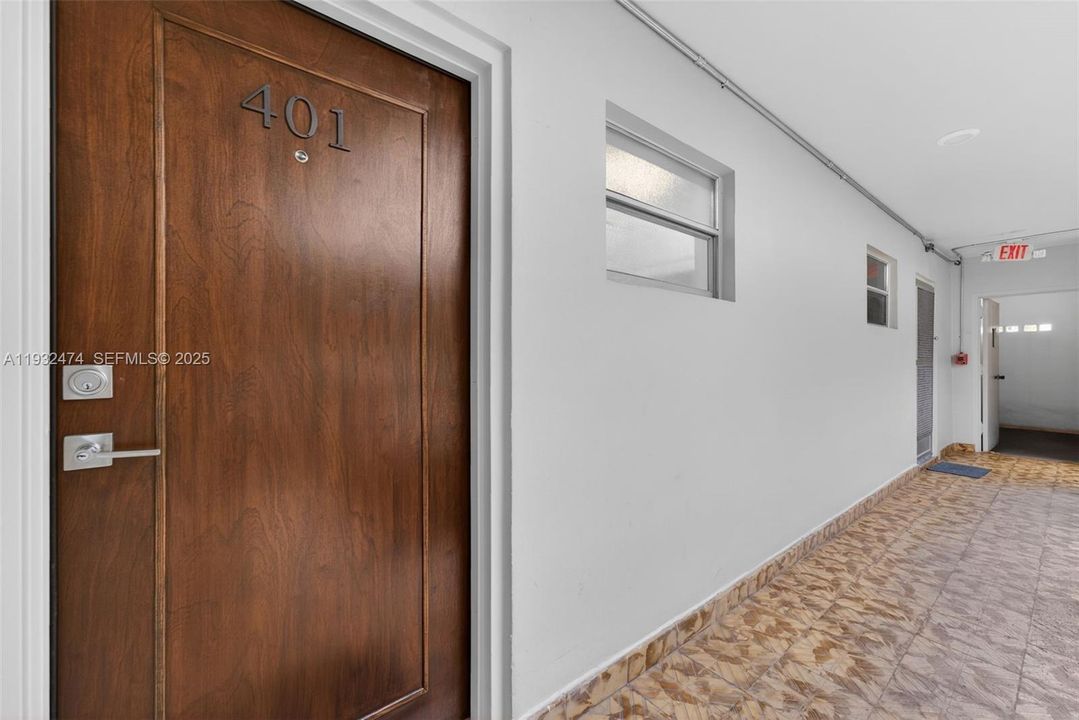 В аренду: $2,900 (2 спален, 2 ванн, 1000 Квадратных фут)