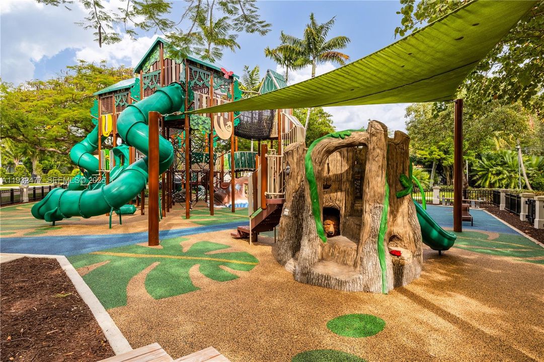 待售: $6,100,000 (5 贝兹, 5 浴室, 3086 平方英尺)