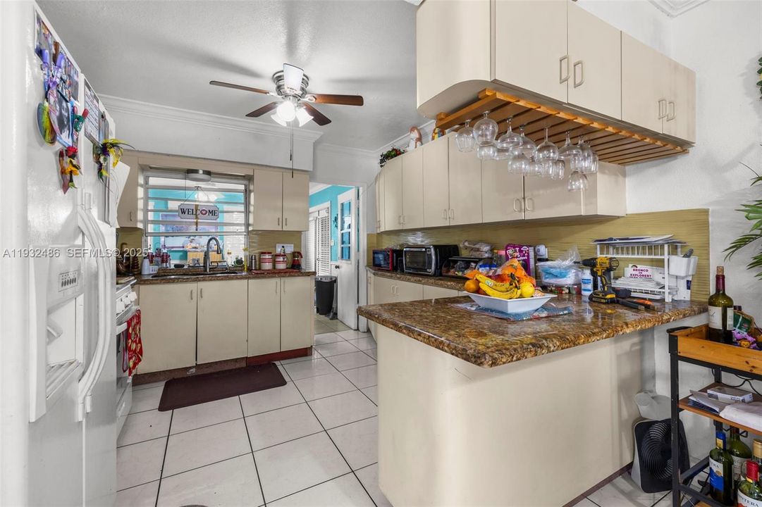 For Sale: $680,000 (3 beds, 2 baths, 1950 Square Feet)