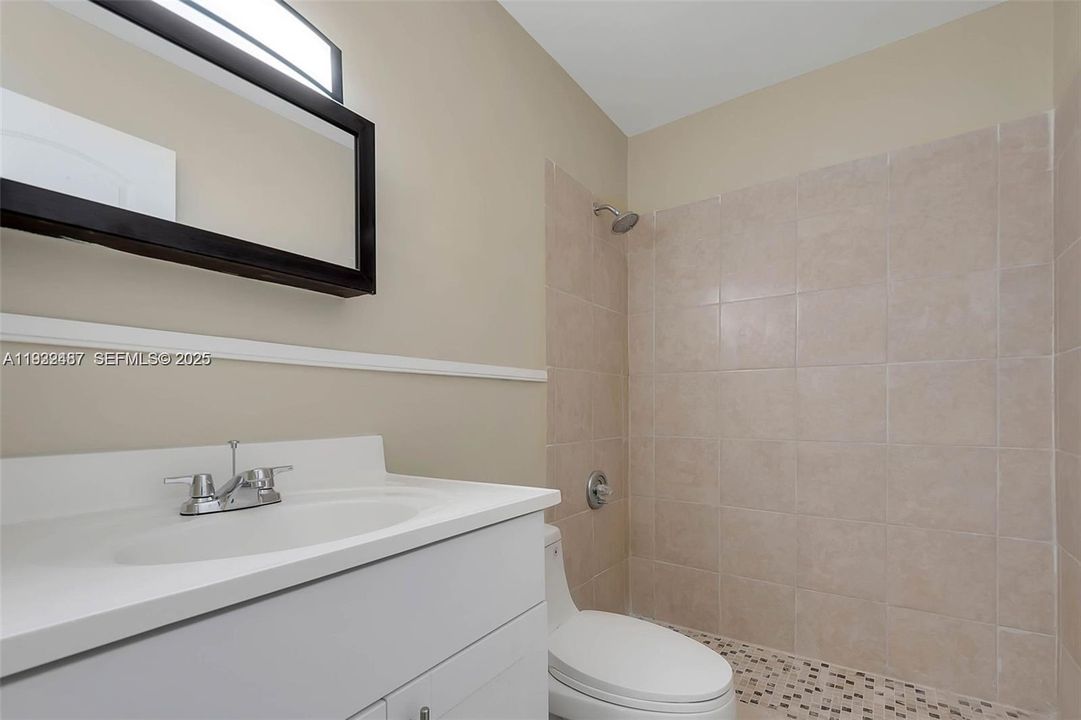 出租: $2,850 (3 贝兹, 2 浴室, 2272 平方英尺)