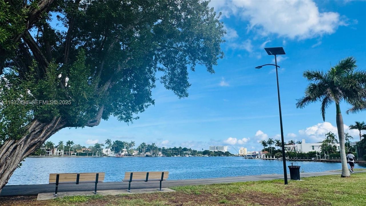 For Rent: $4,950 (3 beds, 2 baths, 1748 Square Feet)