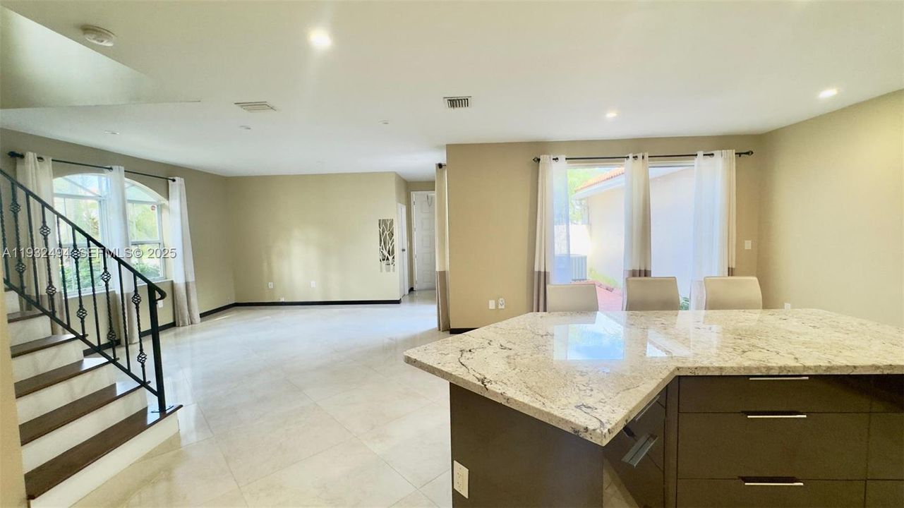 For Rent: $4,950 (3 beds, 2 baths, 1748 Square Feet)