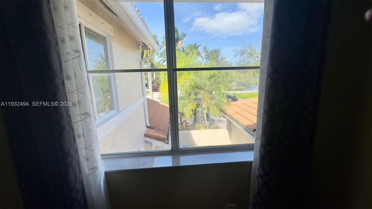 For Rent: $4,950 (3 beds, 2 baths, 1748 Square Feet)