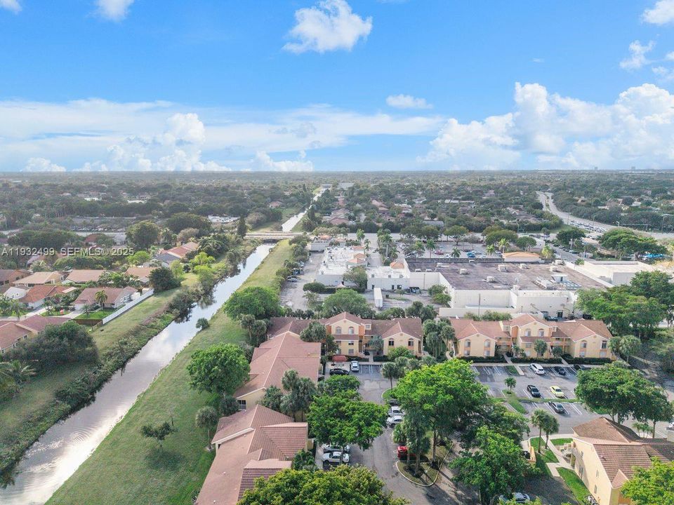 En Venta: $190,000 (1 camas, 1 baños, 816 Pies cuadrados)