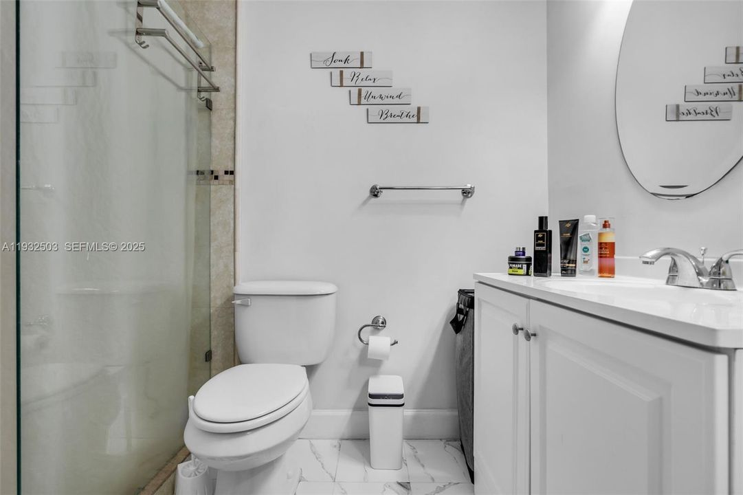 В аренду: $2,400 (3 спален, 2 ванн, 972 Квадратных фут)