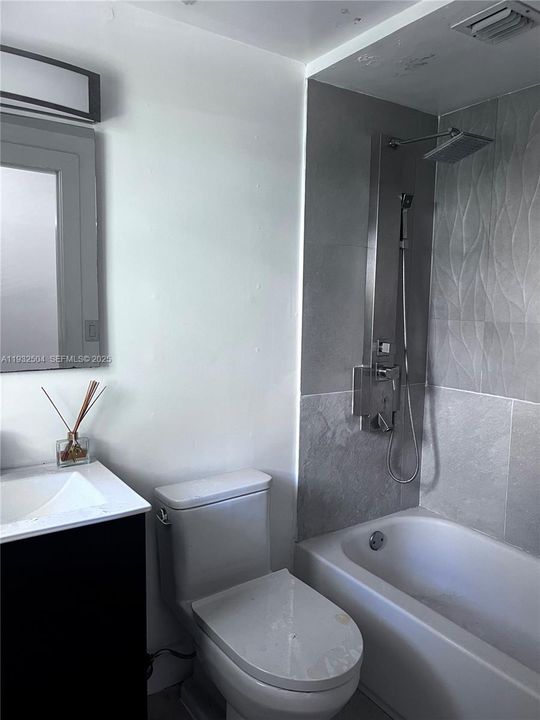 В аренду: $1,950 (1 спален, 1 ванн, 426 Квадратных фут)