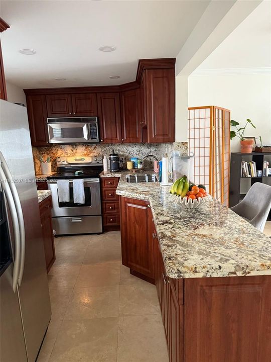 En Venta: $259,000 (1 camas, 1 baños, 826 Pies cuadrados)