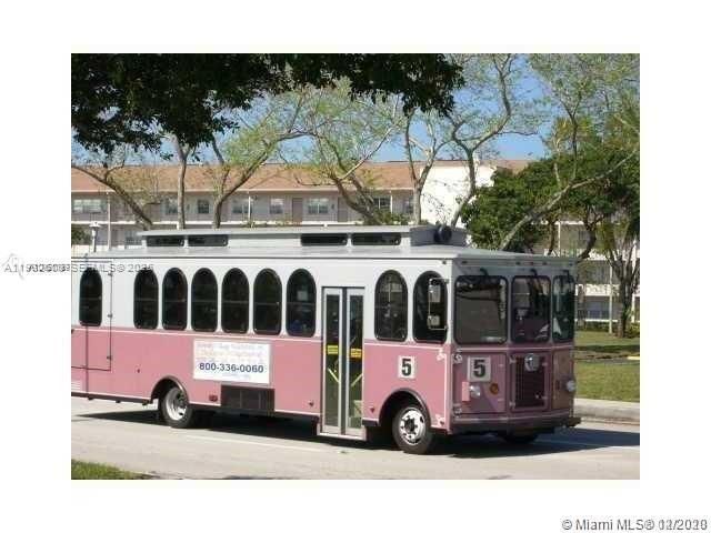 待售: $140,000 (2 贝兹, 1 浴室, 954 平方英尺)