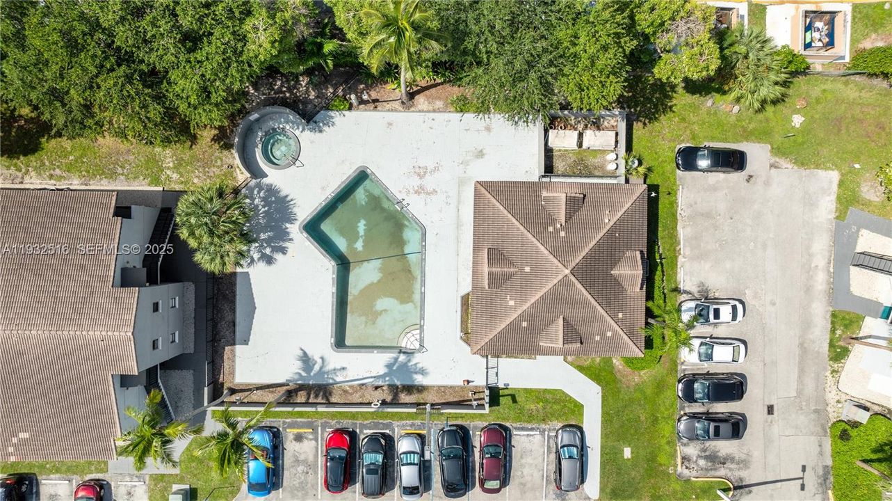 En Renta: $2,250 (2 camas, 2 baños, 883 Pies cuadrados)