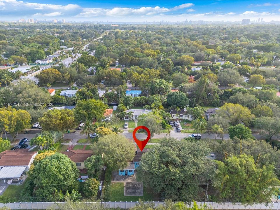 En Venta: $949,999 (3 camas, 2 baños, 1476 Pies cuadrados)