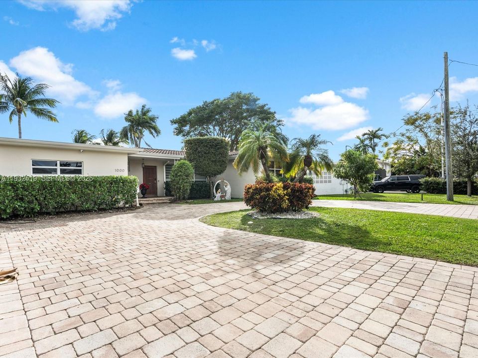 En Venta: $6,500,000 (3 camas, 2 baños, 2403 Pies cuadrados)