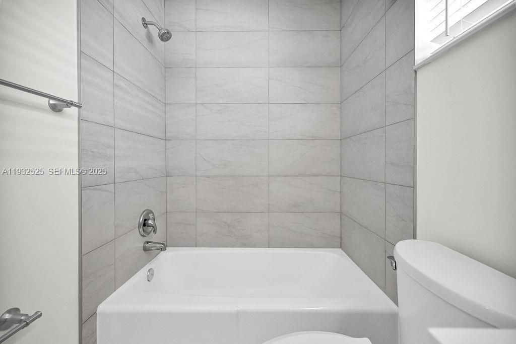 For Rent: $1,650 (1 beds, 1 baths, 500 Square Feet)