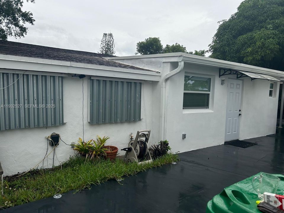 В аренду: $1,500 (1 спален, 1 ванн, 1366 Квадратных фут)