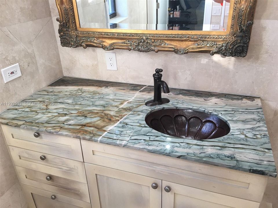 For Sale: $2,750,000 (4 beds, 4 baths, 2783 Square Feet)