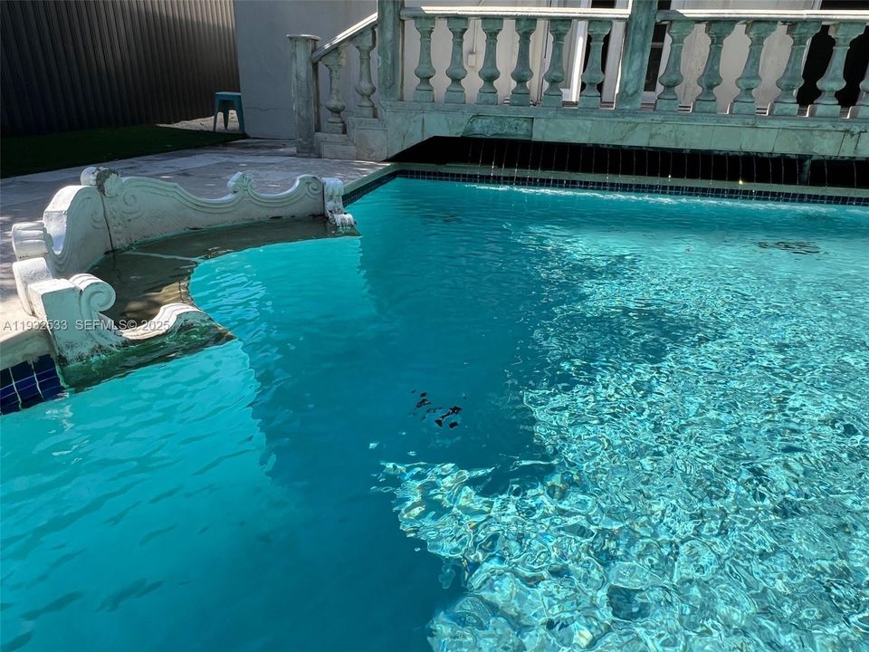 For Sale: $2,750,000 (4 beds, 4 baths, 2783 Square Feet)