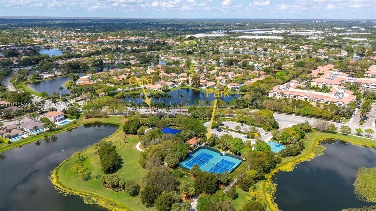 En Renta: $3,970 (3 camas, 2 baños, 1615 Pies cuadrados)