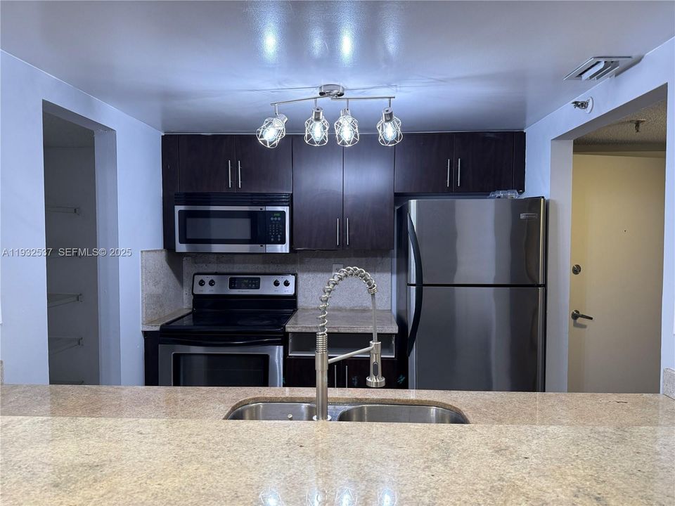 En Renta: $2,100 (1 camas, 1 baños, 689 Pies cuadrados)