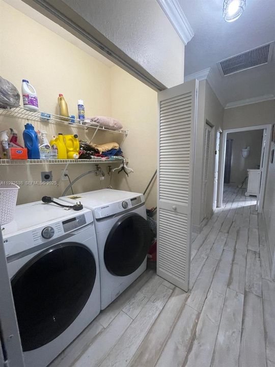 На продажу: $590,000 (5 спален, 3 ванн, 2170 Квадратных фут)